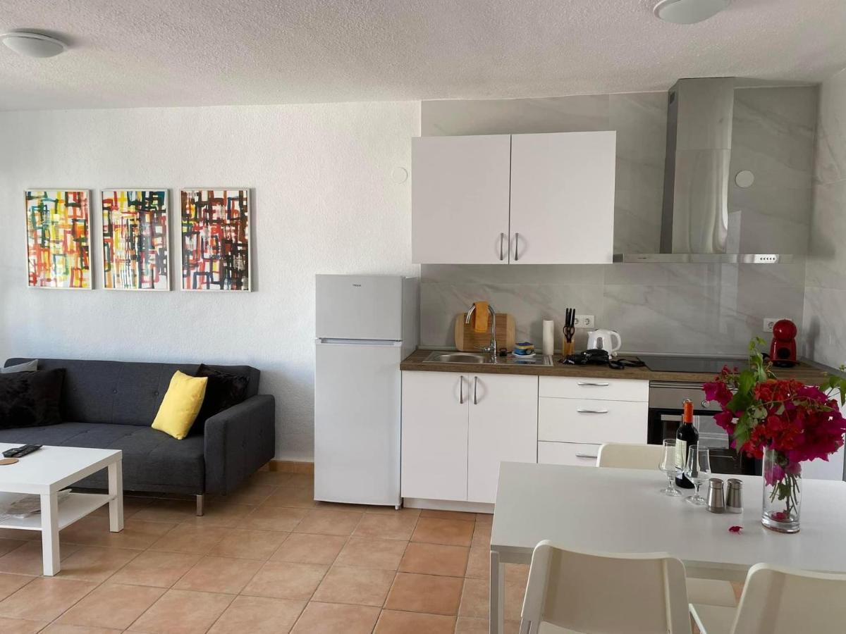 Ferienhaus Modern And Airy